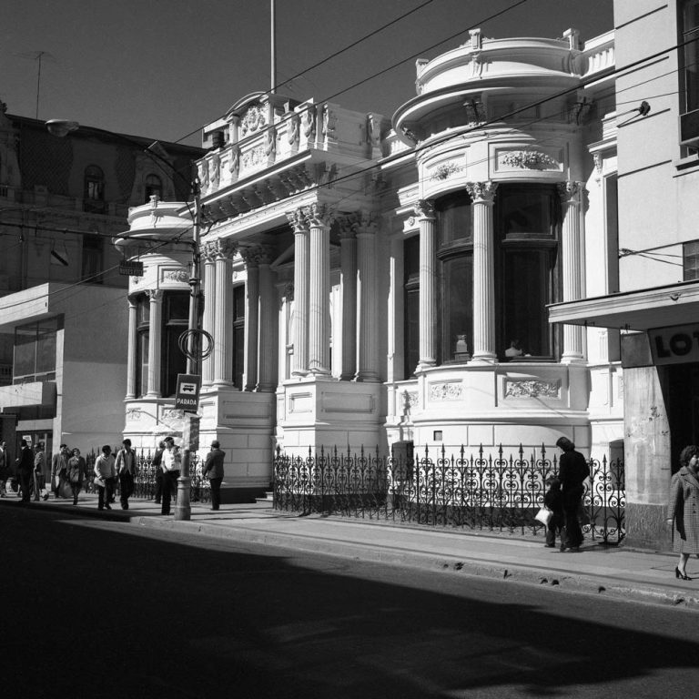 Patrimonio-Valparaiso-museo-regional-5-fachada-antigua